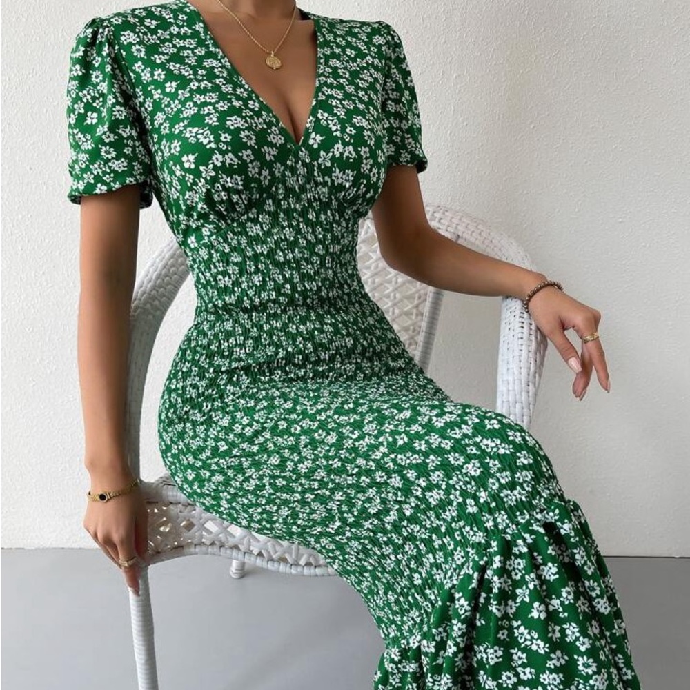 SHEIN Privé Ditsy Floral Print Ruffle Hem Shirred Dress